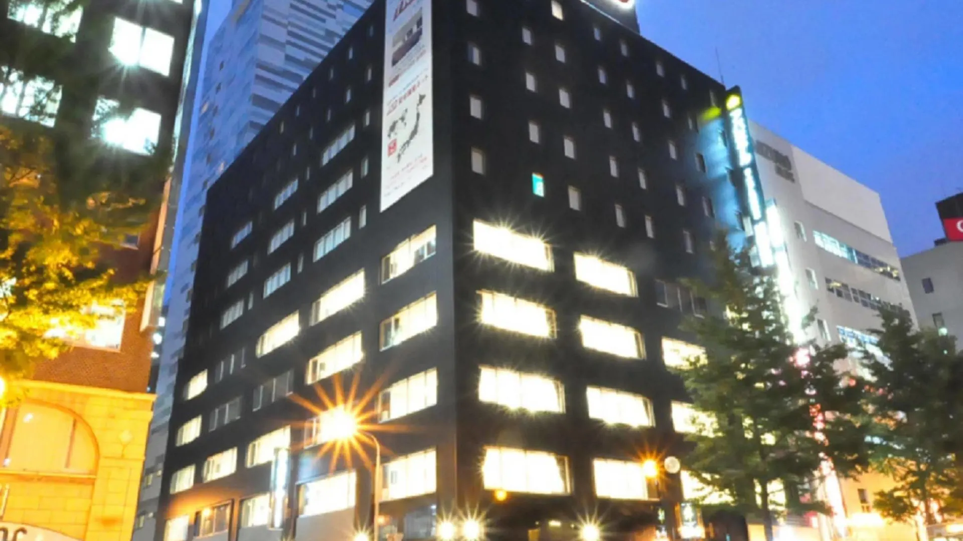 Nest Hotel Sapporo Ekimae 3*,